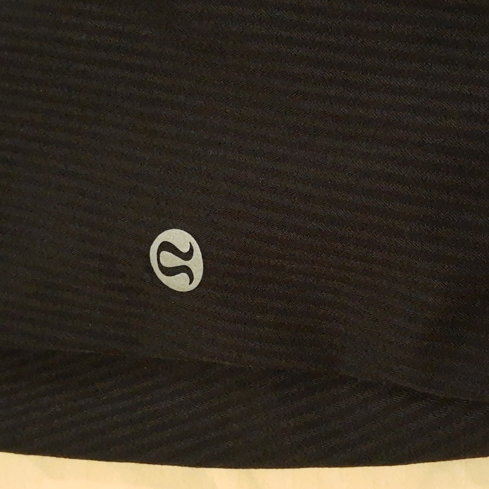 Lululemon Dance Studio Mid-Rise Jogger
Full Length Sz 2 - Picture 6 of 10